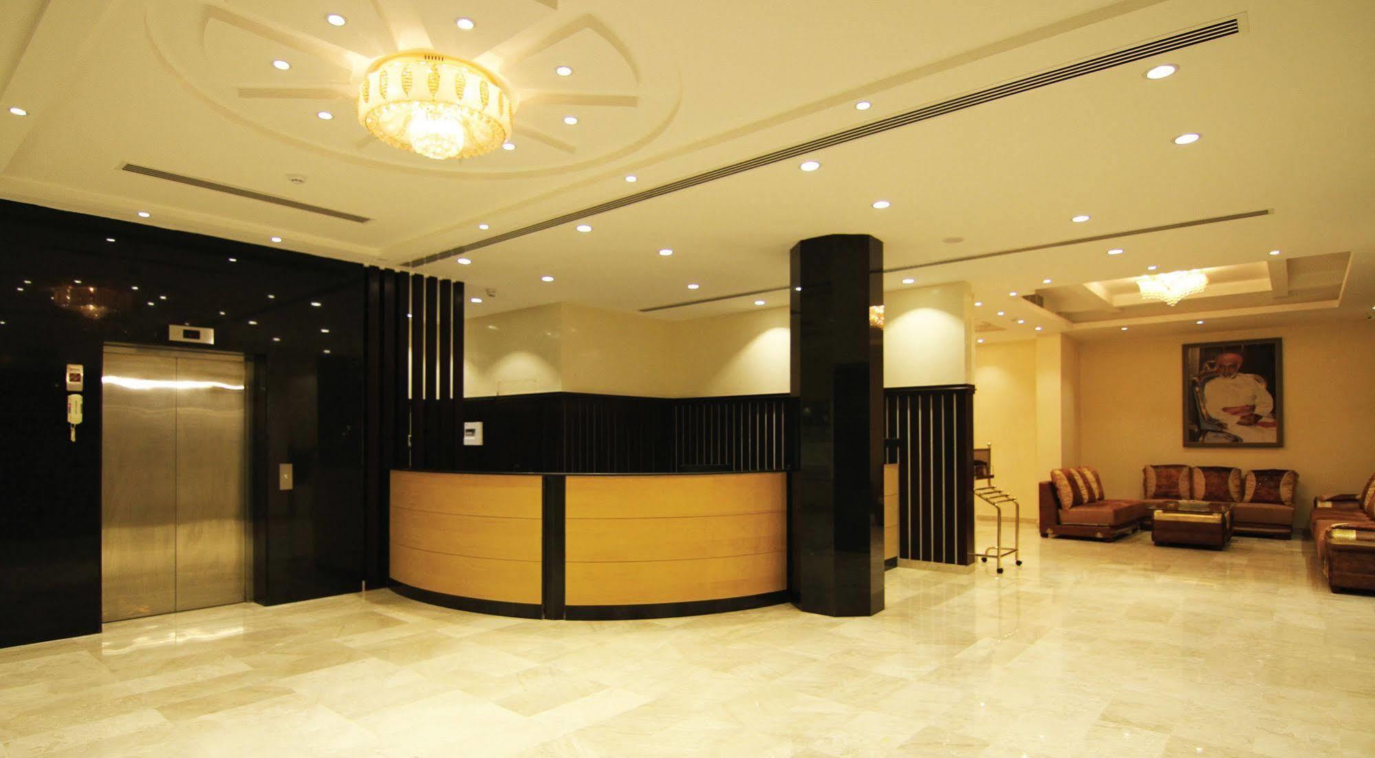 Remas Hotel Suites - Al Khoudh, Seeb, Muscat Exterior photo